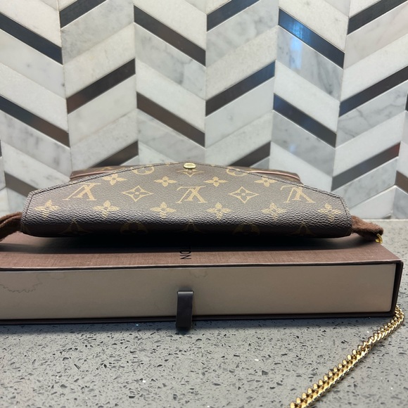 SOLD Louis Vuitton Large Kirigami - Picture 6 of 14